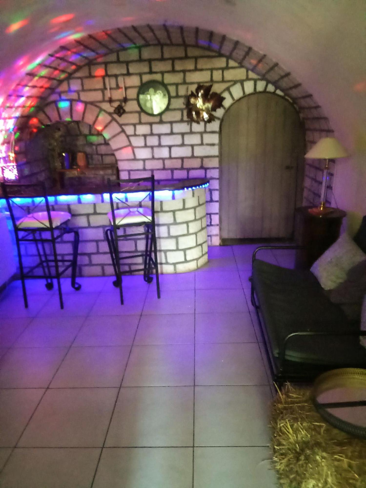 Le Nid - Amboise Gite Semi Troglodyte Zewnętrze zdjęcie
